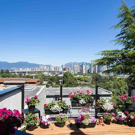 Billion Dollar Views In A Beautiful Fairview Slopes Heritage House Daire Vancouver Dış mekan fotoğraf