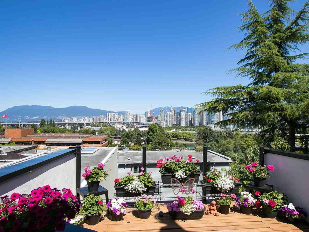 Billion Dollar Views In A Beautiful Fairview Slopes Heritage House Daire Vancouver Dış mekan fotoğraf